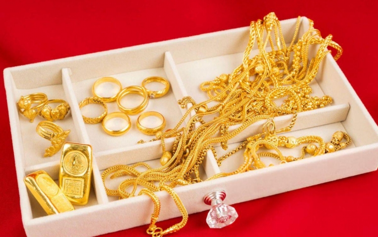Giá vàng hôm nay trưa 16/6: SJC, DOJI... tăng giảm khó lường