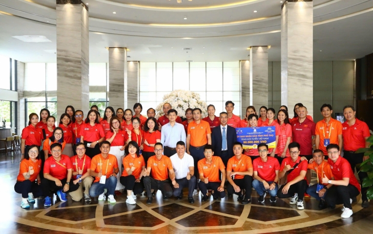 Bóng chuyền nữ Việt Nam được thưởng nóng trước thềm bán kết VTV Cup 2025
