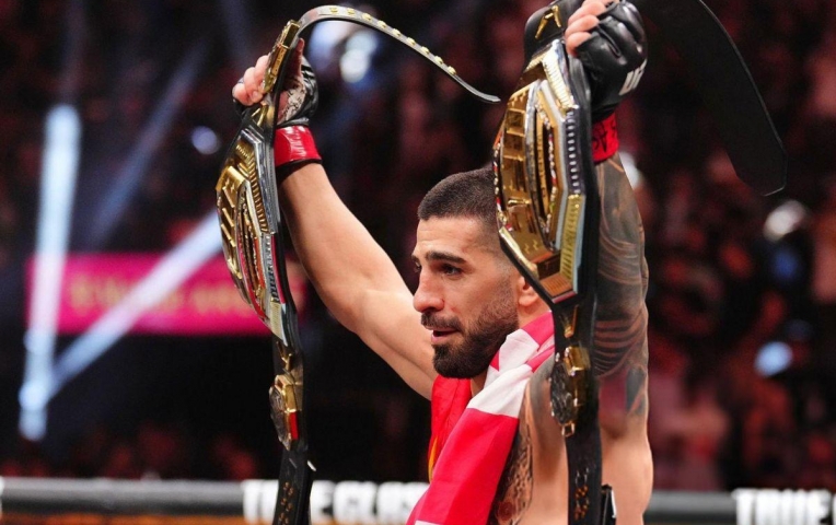 Ilia Topuria lố cân, qua mặt BTC để giành đai hạng nhẹ UFC?