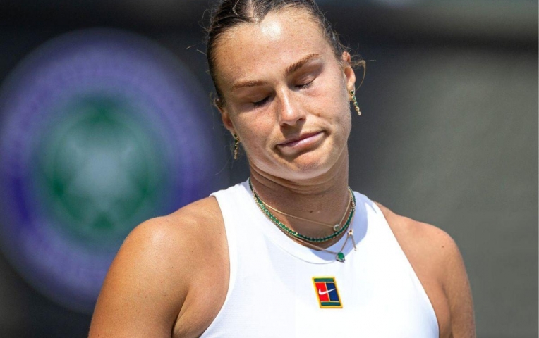 Đụng khắc tinh, Sabalenka tiếp tục vô duyên với Wimbledon