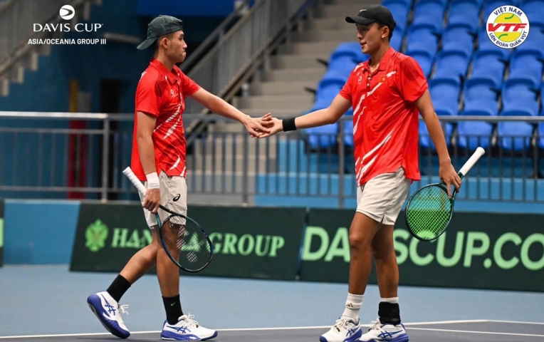 Toàn thua vòng bảng, tennis Việt Nam vẫn còn 'một mạng' ở Davis Cup 2025