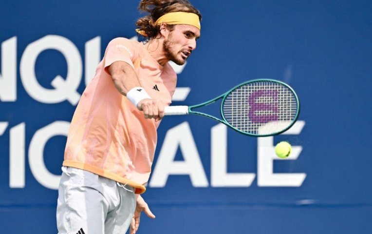 Phong độ chạm đáy, Tsitsipas bị loại ngay trận ra quân Rogers Cup 2025