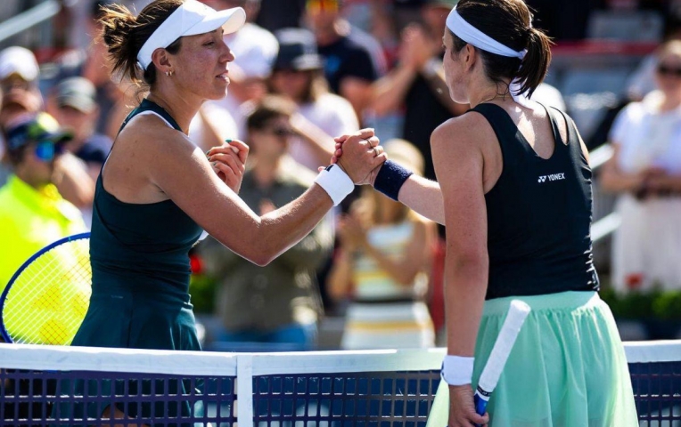ĐKVĐ Rogers Cup thua thảm tay vợt hạng 386 thế giới