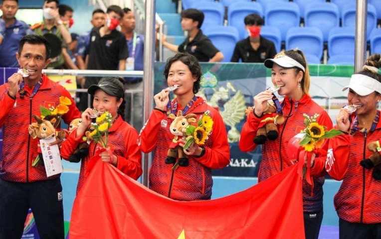 Trực tiếp tennis Việt Nam 1-0 Philippines: Savanna Lý Nguyễn tỏa sáng