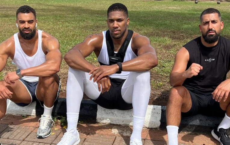 Danh tính gây sốc của 2 nạn nhân trong vụ tai nạn Anthony Joshua