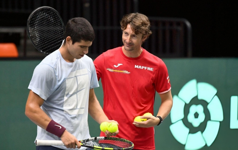 Cựu số 1 thế giới lí giải nguyên nhân Alcaraz chia tay HLV Ferrero