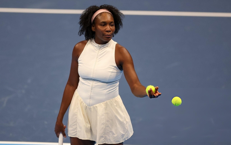 Huyền thoại Venus Williams dự Australian Open 2026 ở tuổi 45