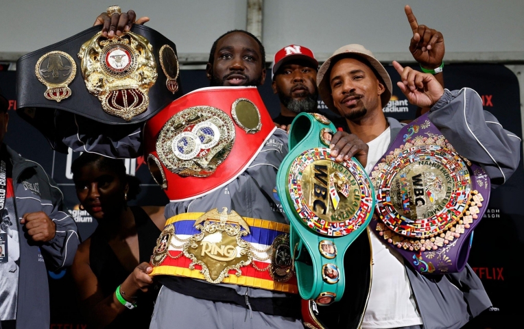 Terence Crawford giải nghệ, boxing thế giới có nhà vô địch mới