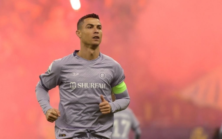 Ronaldo lần đầu 'ngậm trái đắng' tại Al Nassr