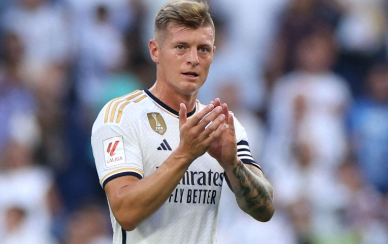 Toni Kroos tái xuất, sát cánh cùng Antonio Rudiger