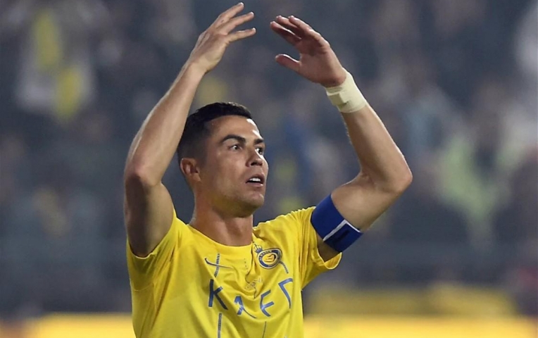 Vừa ghi 2 bàn, Ronaldo lại nhận tin cực buồn tại Al Nassr