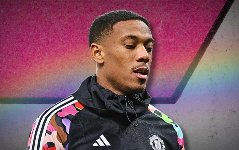 Cựu sao MU - Anthony Martial bị chê tơi tả