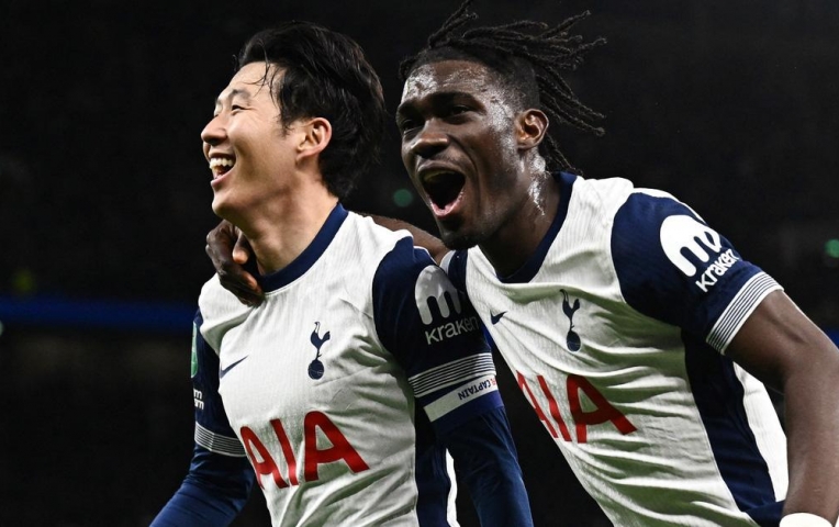 Trực tiếp Tottenham vs Tamworth, 19h30 ngày 12/1/2025