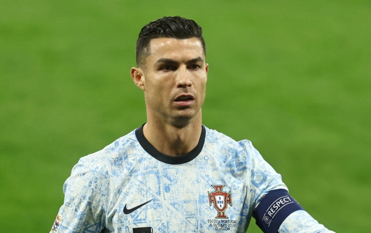 Nhìn lại Ronaldo trong năm 2024: Vui buồn lẫn lộn!