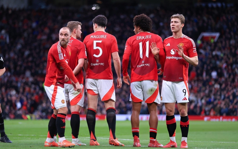 Cầu thủ MU đầu tiên công khai kế hoạch rời Old Trafford