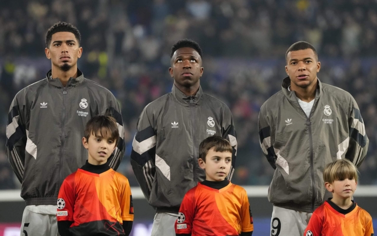 Sóng ngầm giữa Bellingham và Vinicius Jr, Mbappe bất ngờ là nguyên nhân