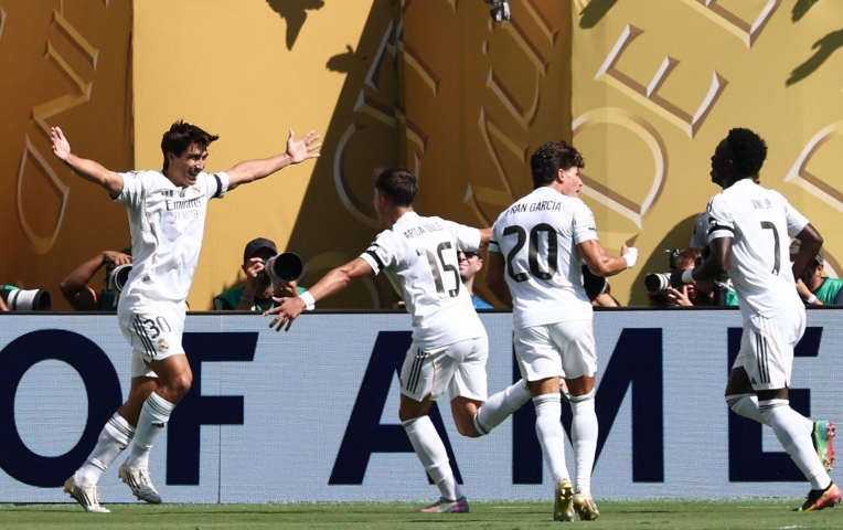 HLV Alonso gật đầu, Real Madrid rao báo 5 ngôi sao đình đám