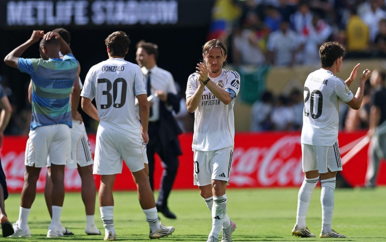 Sau Modric, thêm 1 ngôi sao Real Madrid tạm biệt đội bóng
