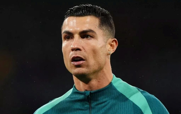Chỉ bằng 1 hành động, Ronaldo đã bộc lộ bản chất thật của mình