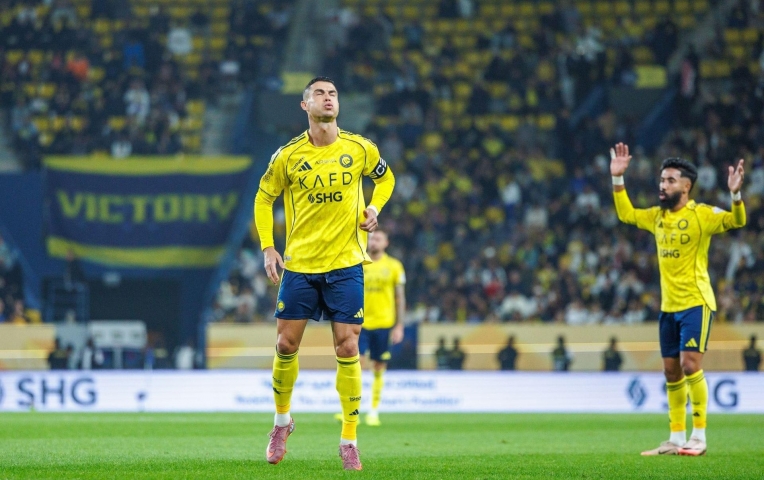 Ronaldo lập kỷ lục 14 năm, Al Nassr đưa ra tuyên bố cứng