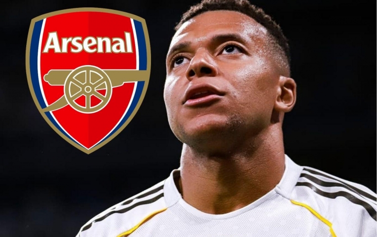 CHÍNH THỨC: Mbappe bổ nhiệm cựu sao Arsenal làm HLV trưởng