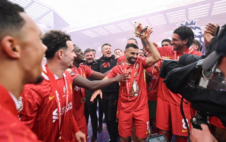 CHÍNH THỨC: Liverpool chia tay một cầu thủ sau 6 năm chinh chiến