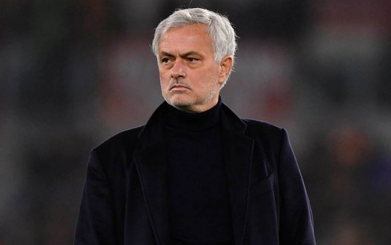 Mourinho chê bai từ học trò tới đối thủ