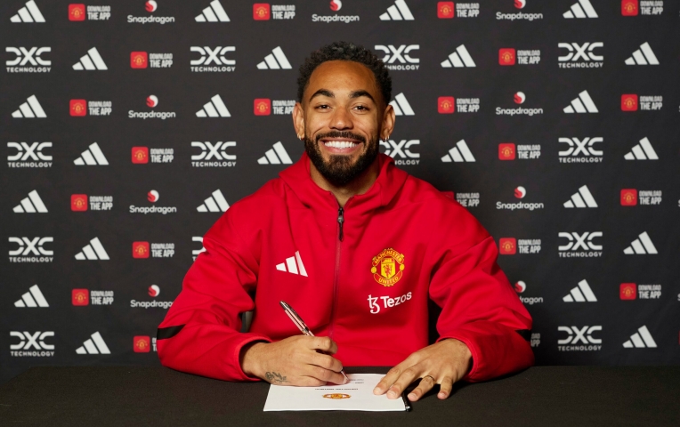 Lộ diện chủ nhân mới của chiếc áo số 10 tại Manchester United