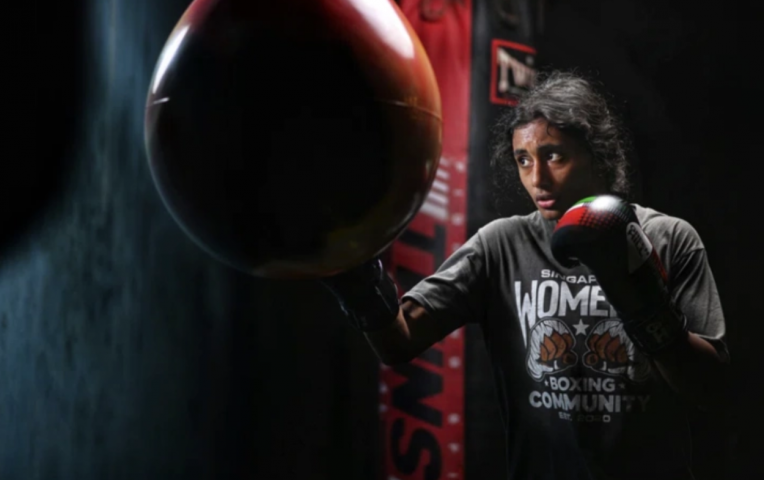 Nữ pháp y giấu mẹ học boxing, trở thành niềm tự hào SEA Games