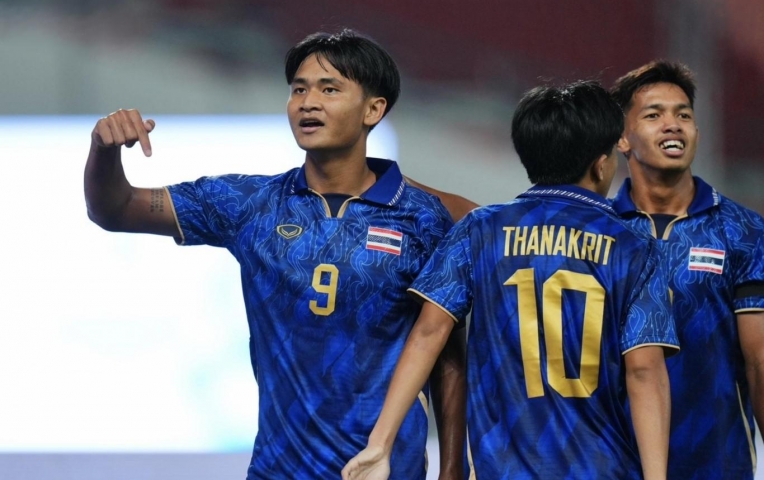 CĐV Thái Lan sợ gặp 'ác mộng' thua cả nam và nữ ở SEA Games