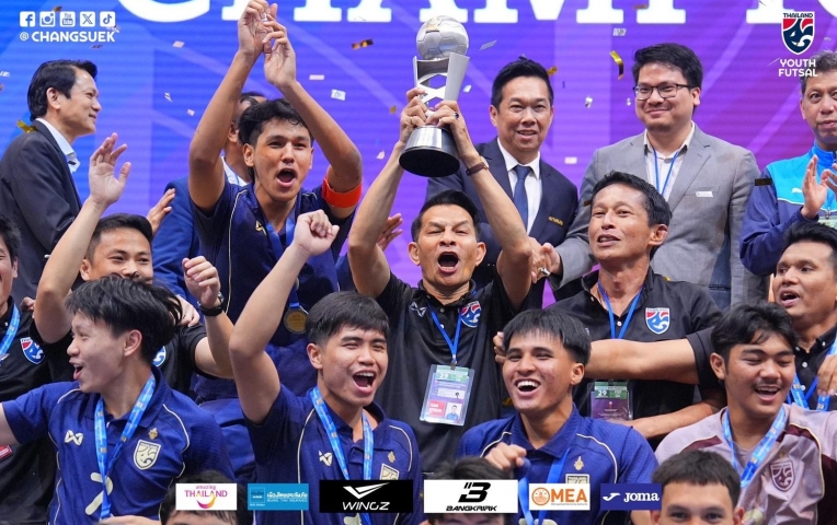 CĐV Thái Lan bùng nổ cảm xúc khi thắng Indonesia để vô địch Đông Nam Á