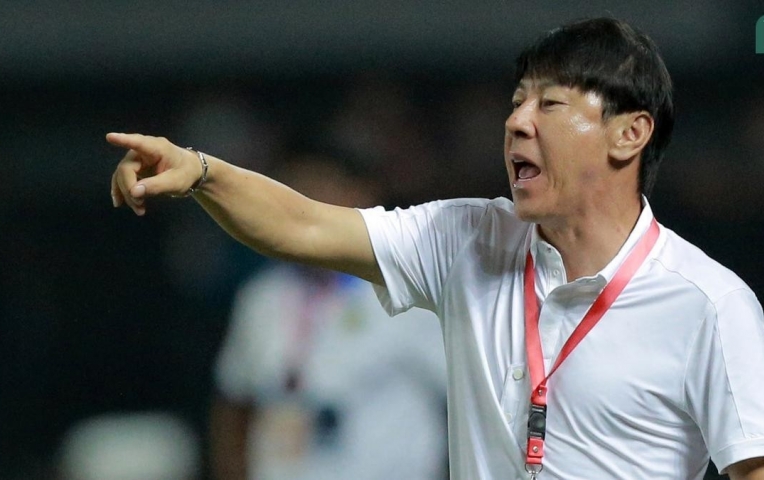HLV Shin Tae Yong chỉ trích trọng tài gay gắt khi U23 Indonesia thất bại