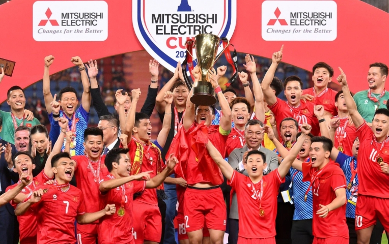 ĐT Việt Nam chia tiền thưởng vô địch AFF Cup như thế nào?