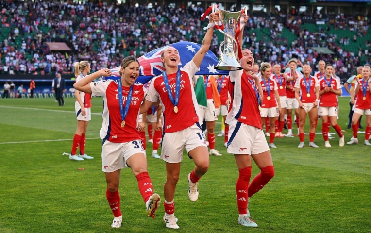 Thắng đội mạnh nhất Châu Âu, Arsenal vô địch Champions League sau 18 năm
