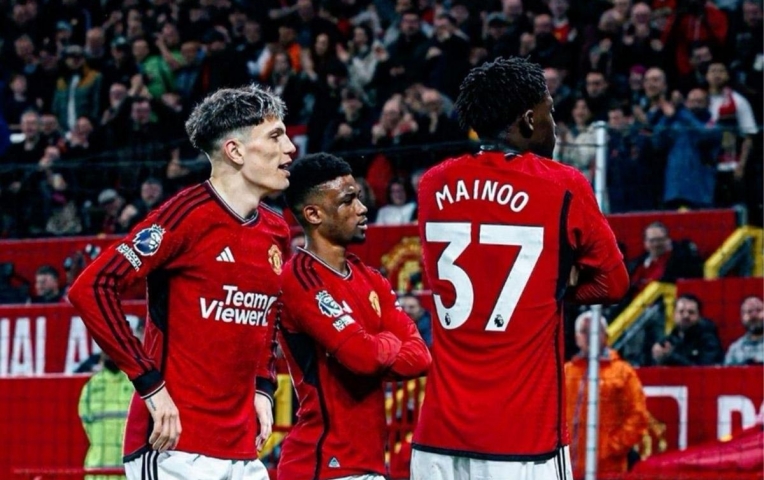 Man Utd tự tin giữ chân cầu thủ quan trọng