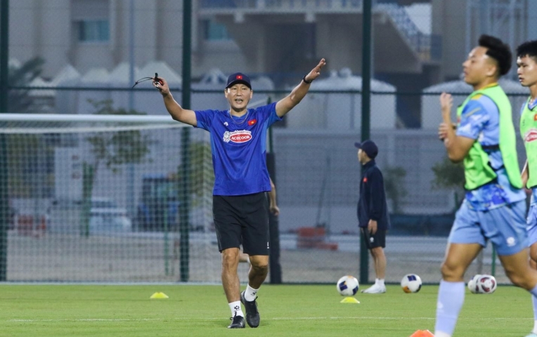 VIDEO: U23 Việt Nam tập căng tại Qatar, sẵn sàng đấu Syria