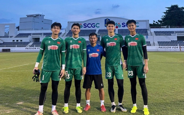 1 cầu thủ phải bay gấp để hội quân cùng U23 Việt Nam