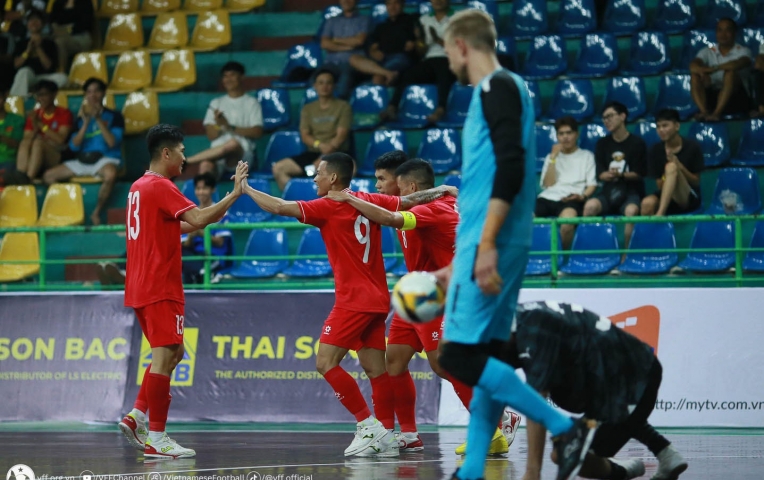 Giải quốc tế của Việt Nam bất ngờ xảy ra cảnh xô xát