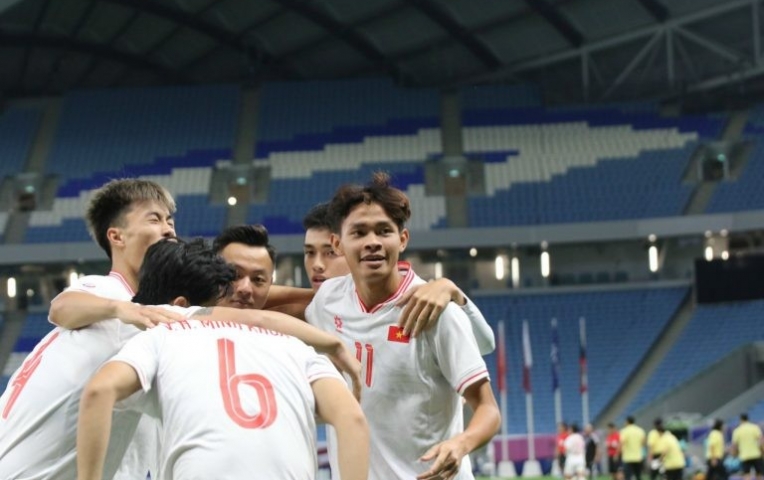 AFC vinh danh 1 cầu thủ U23 Việt Nam sau trận thắng Kuwait