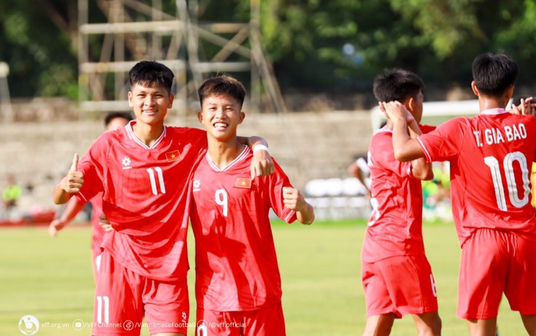 Tiền đạo Việt Nam lỡ danh hiệu ở Indonesia