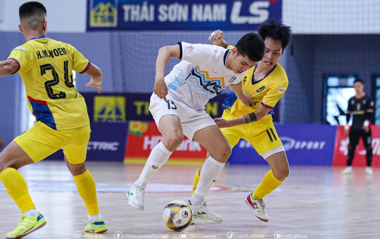 Xác định nhà vô địch lượt đi giải VĐQG Việt Nam