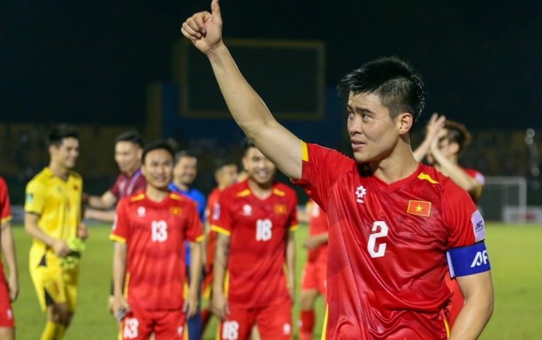 Vừa thắng Man Utd, trung vệ ĐT Việt Nam quyết tâm hạ Malaysia
