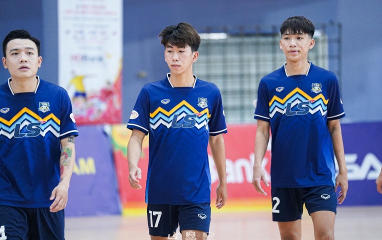 CLB Việt Nam thắng không tưởng 19-2, tiến gần chức vô địch