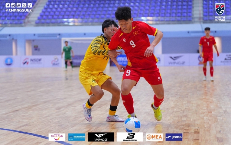 Thắng 18-0, Việt Nam chính thức vào bán kết giải AFF