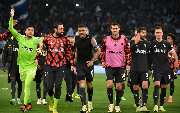 Những gì Juventus cần làm để chắc suất dự Champions League?