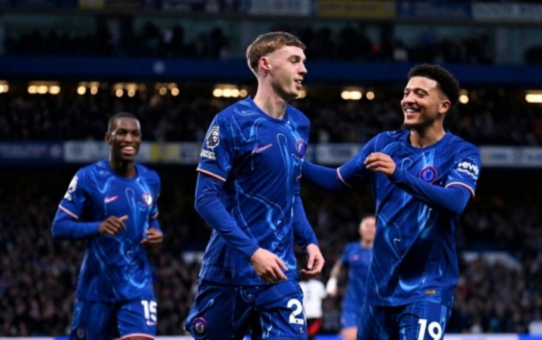 Chelsea bất ngờ công bố hợp đồng tài trợ áo đấu