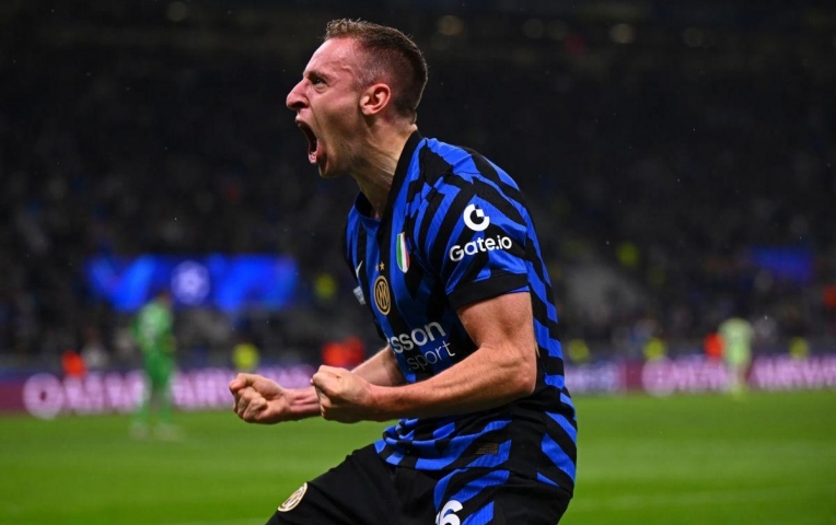 Người hùng Inter: 'Tưởng thắng Bayern là hay, nhưng thắng Barca còn điên rồ hơn'