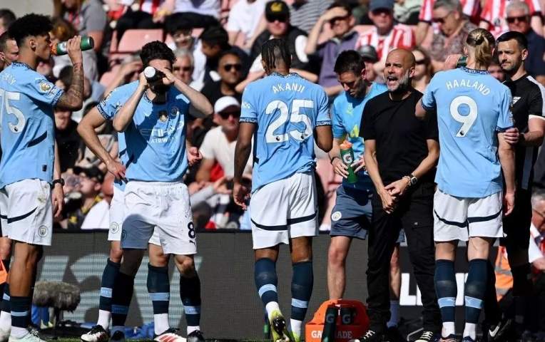 Guardiola chỉ ra điểm không hài lòng sau trận với Southampton