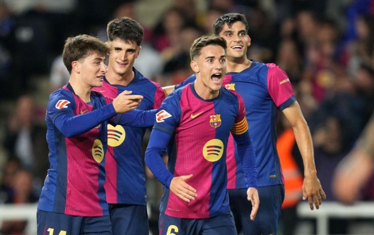 Hansi Flick bật mí điều hài lòng lớn nhất ở Barca