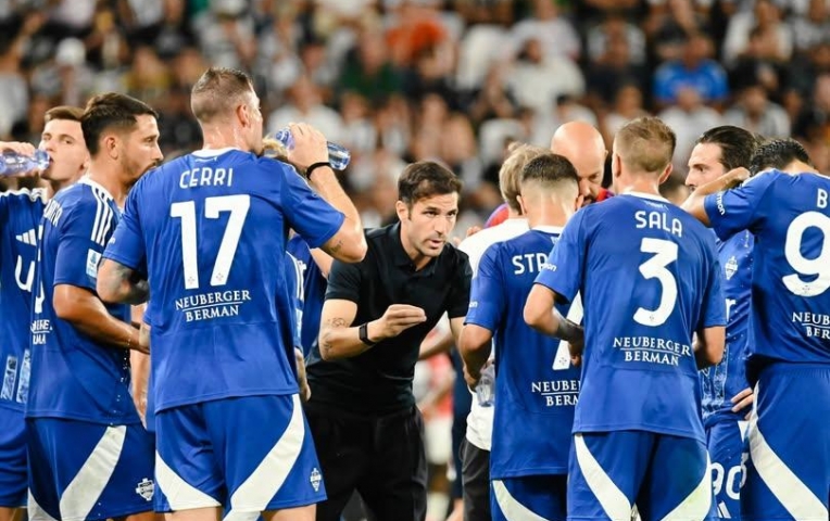 Cesc Fabregas viết câu chuyện cổ tích tại Italia